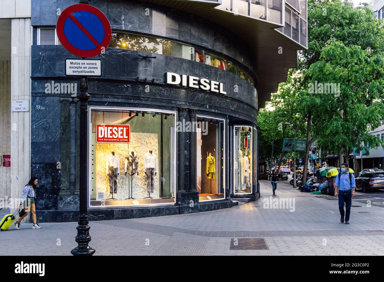diesel store shop on passeig de gracia / paseo de gracia barcelona, spain  Stock Photo - Alamy
