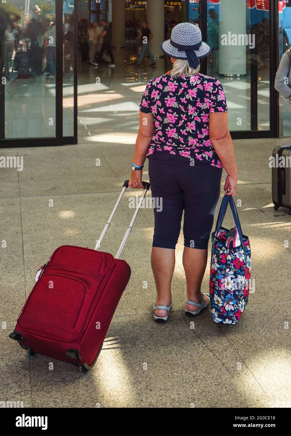 Holiday clothes for older ladies deals