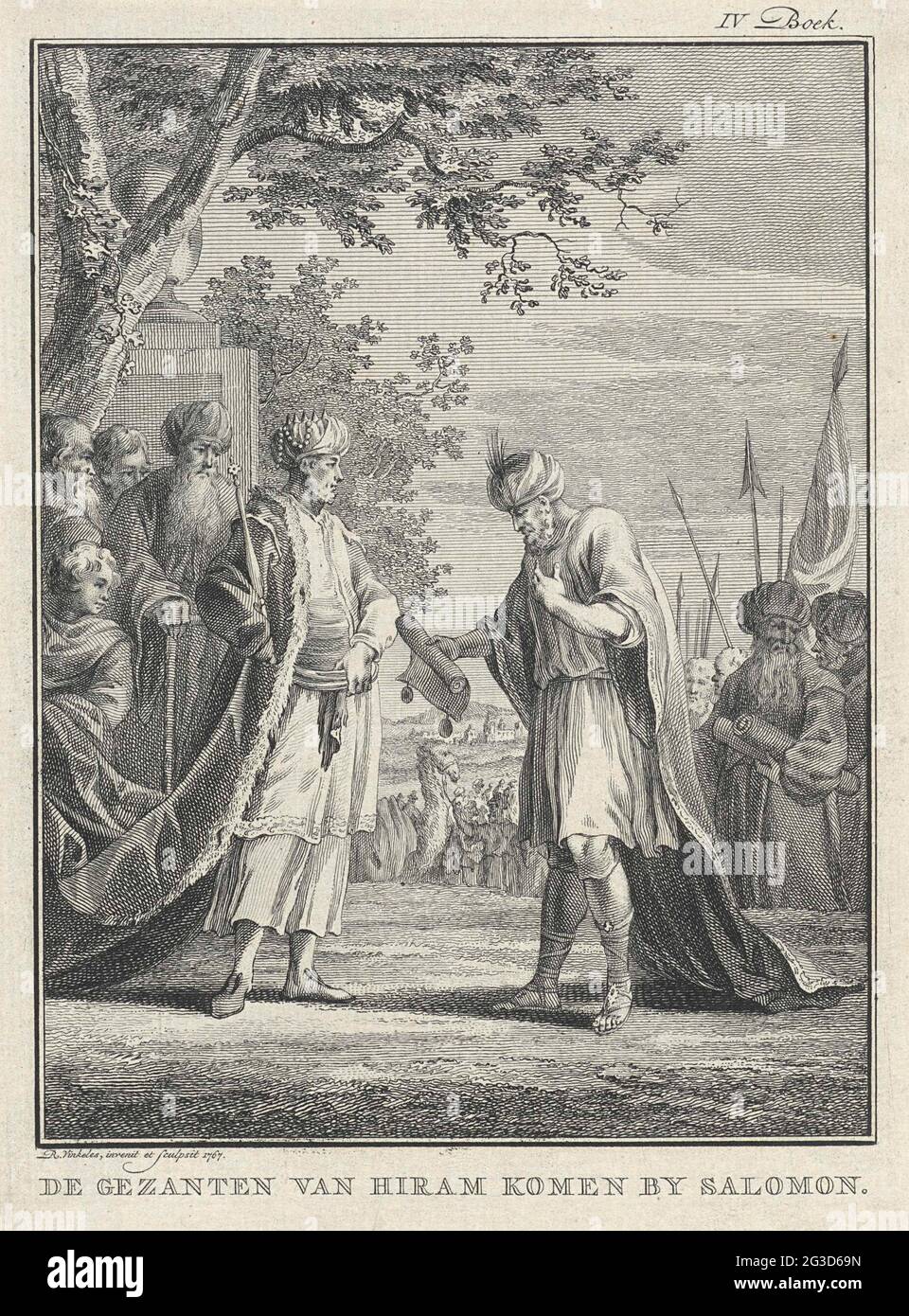 Solomon receives a messenger from King Chiram; The envoys of Hiram come by  Salomon. An envoy of King Chiram bends and offers King Salom a letter Stock  Photo - Alamy