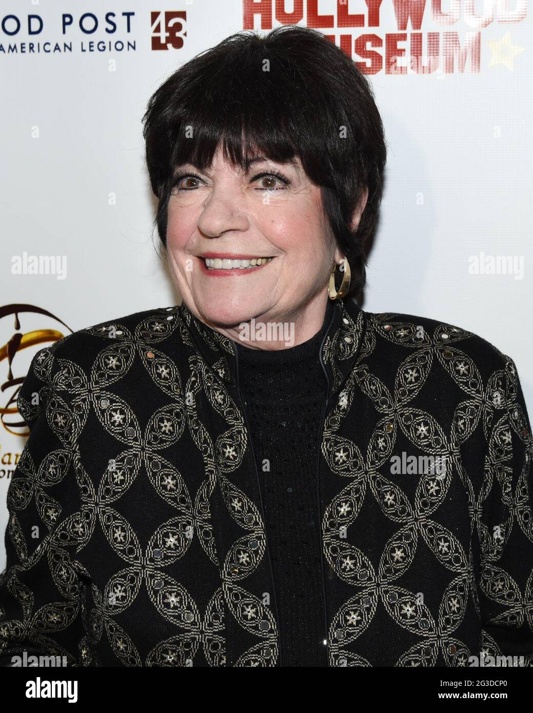 Joanne worley hi-res stock photography and images - Alamy