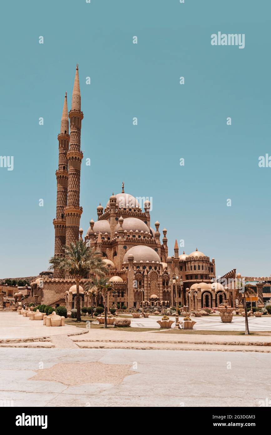 Al Mustafa mosque, a large Islamic temple in the old city center. vertical photo. Stock Photo