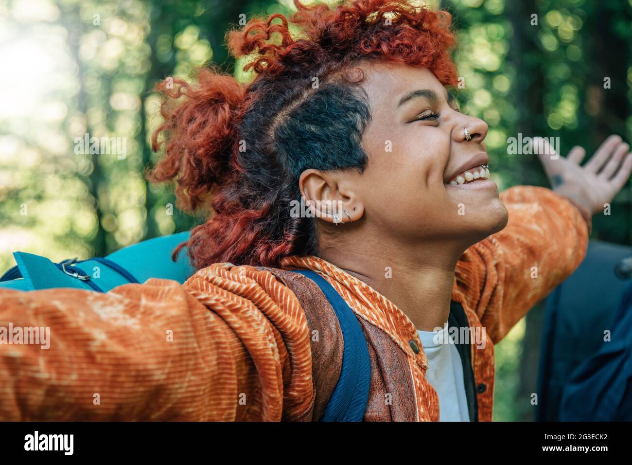 Woman latin american environment hi-res stock photography and images ...