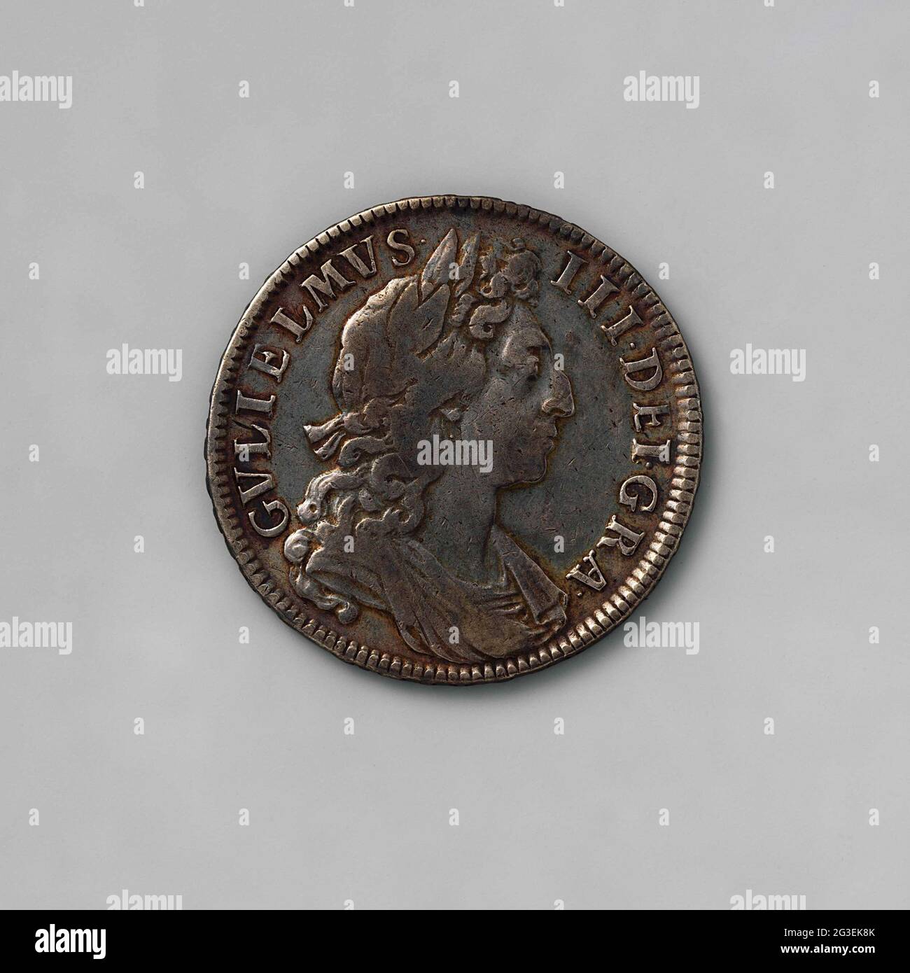 Front features raised image hi-res stock photography and images - Alamy