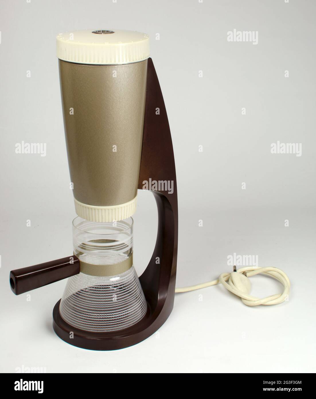 Coffee maker 1950s hi-res stock photography and images - Alamy