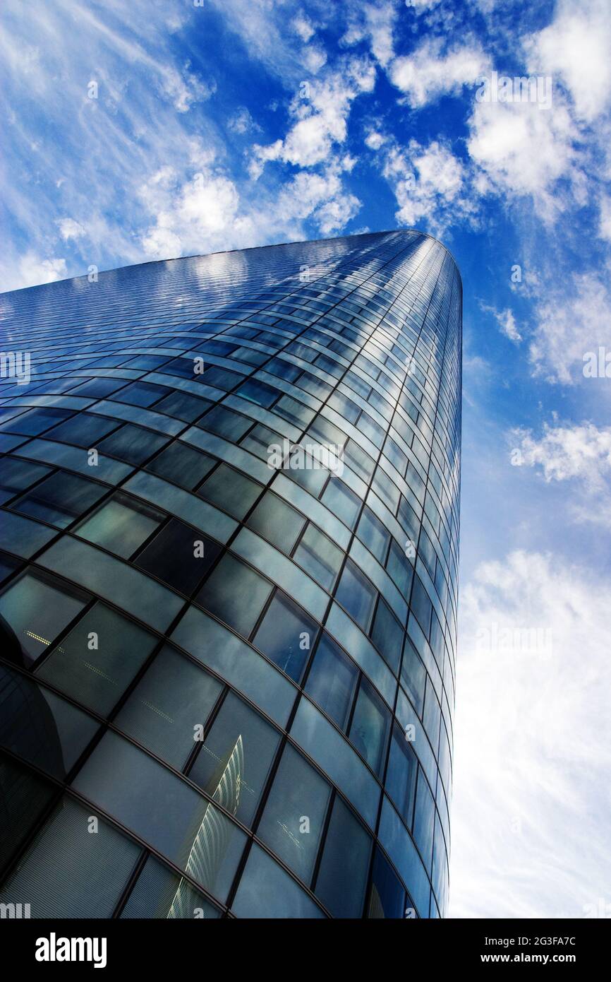 Glass steel skyscraper la hi-res stock photography and images - Alamy