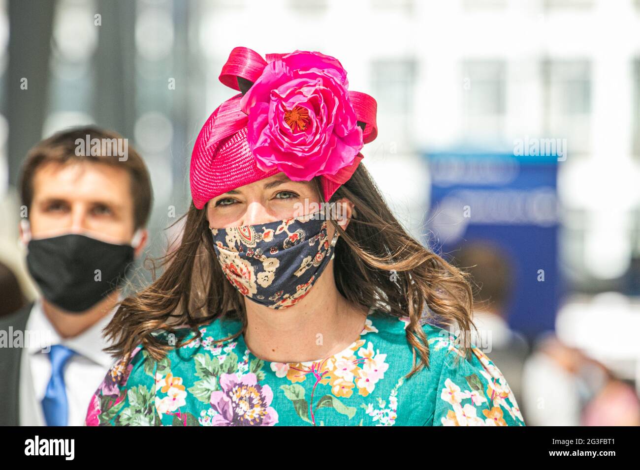 Royal ascot 2021 hat hi-res stock photography and images - Alamy