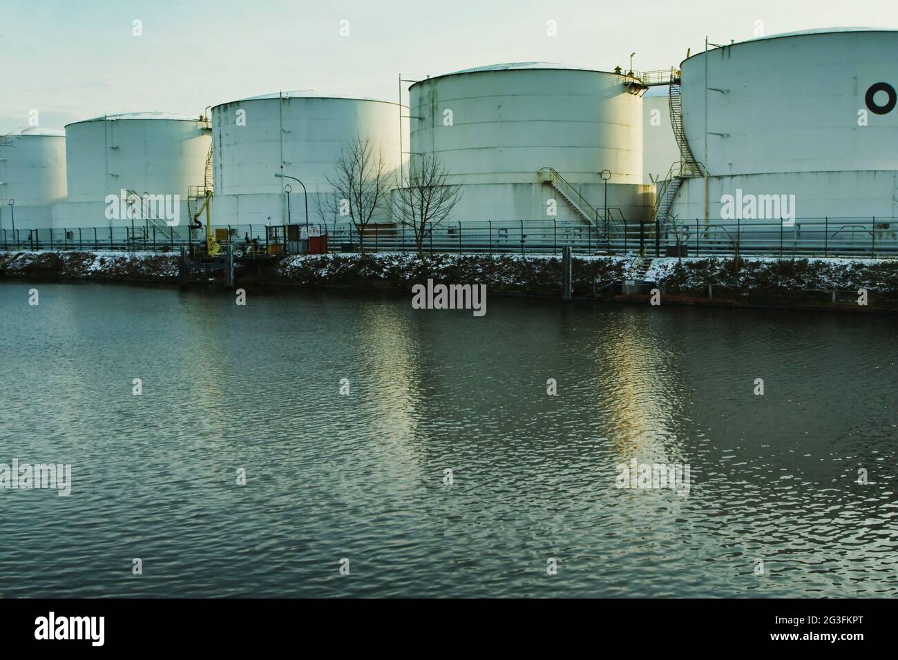 Oiltanking Stock Photo Alamy