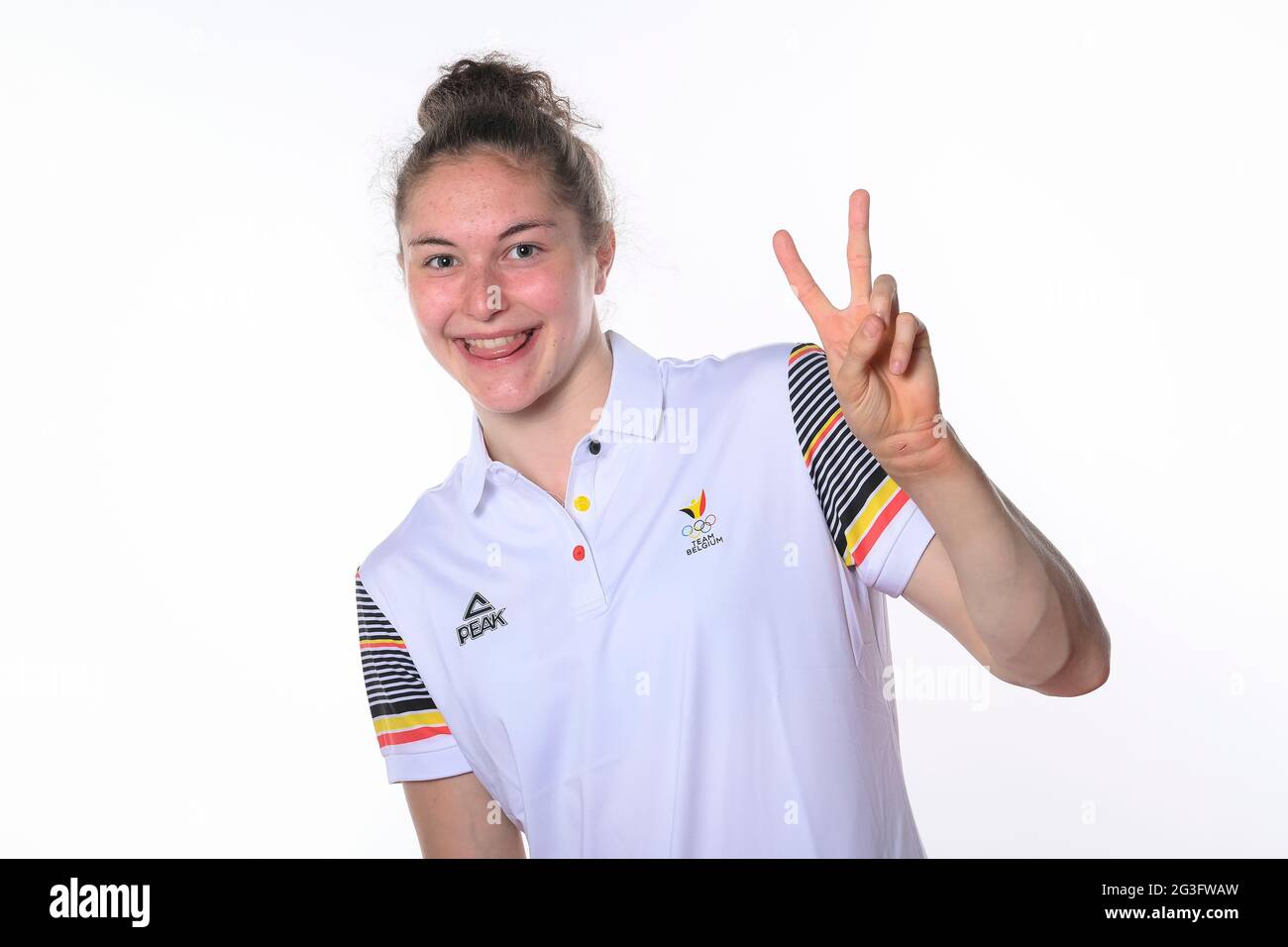 belgian-gymnast-maellyse-brassart-poses-for-the-photographer-at-a