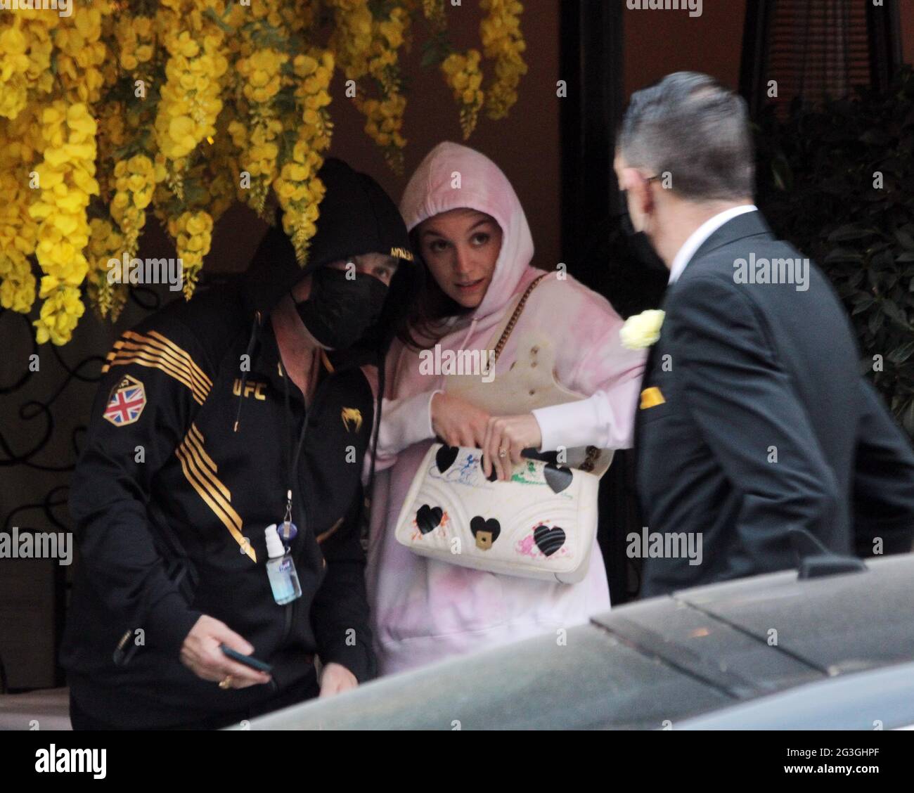 Damien hirst elen rivas hi-res stock photography and images - Alamy