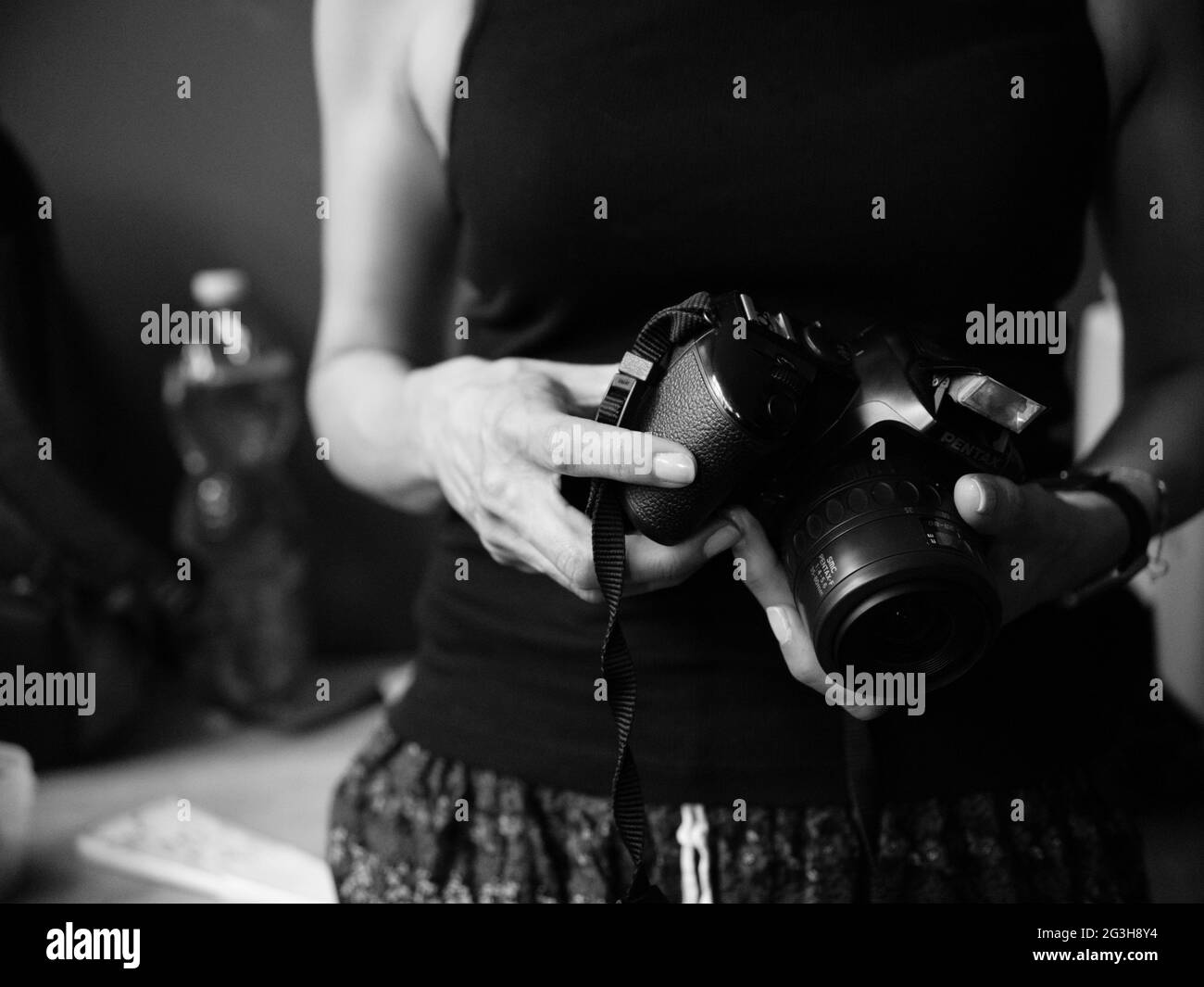 Shooting street with 35mm vintage camera and developing film Stock