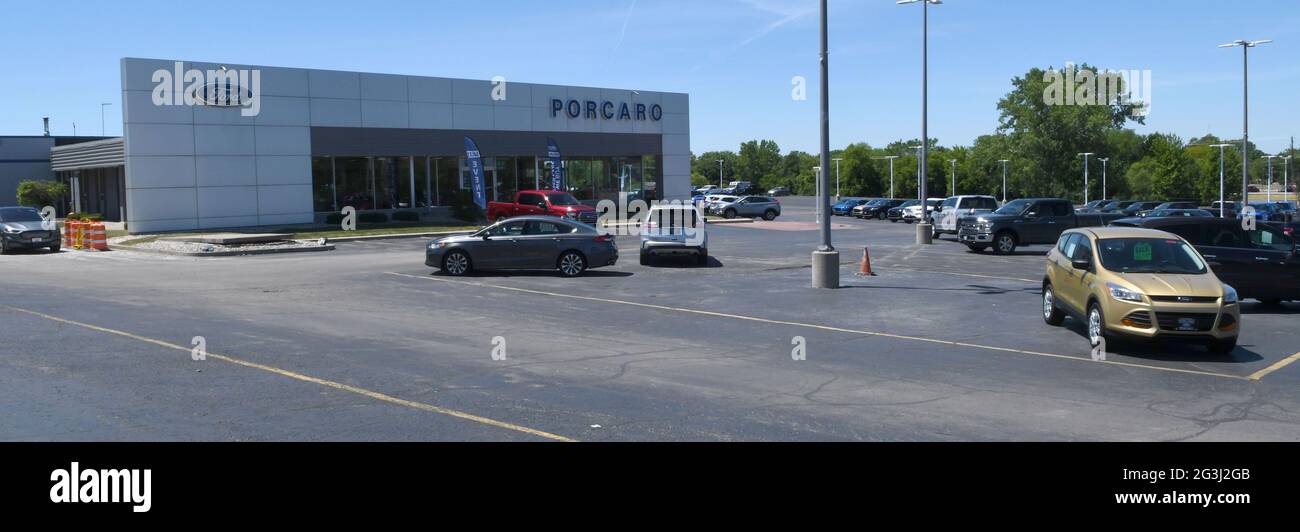 Mount Pleasant, Wisconsin, USA. 16th June, 2021. There is sparse inventory of new and used cars at dealers throughout America because of a shortage of chips needed for their electronics. The normally full lot in front of Porcaro Ford in the Village of Mount Pleasant, Wisconsin, serving Racine, is shown Wednesday June 16, 2021. (Credit Image: © Mark HertzbergZUMA Wire) Stock Photo