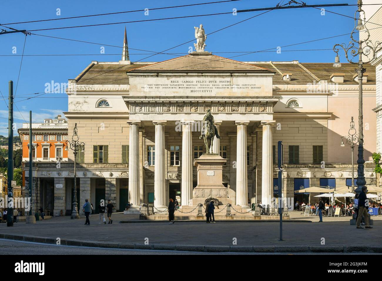 Façade of the Carlo Felice Theatre in the city center with the equestrian statue of Giuseppe Garibaldi, Genoa, Liguria, Italy Stock Photo