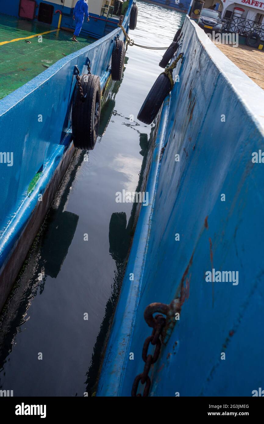 Shock absorbent hires stock photography and images Alamy