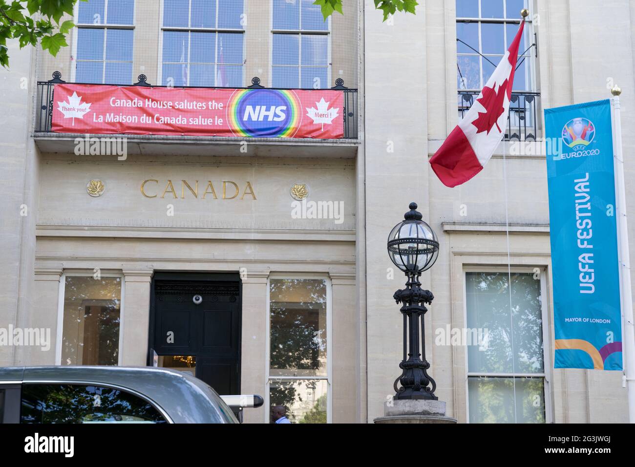 Canada house salutes NHS, thank you, London, Trafalgar square, England