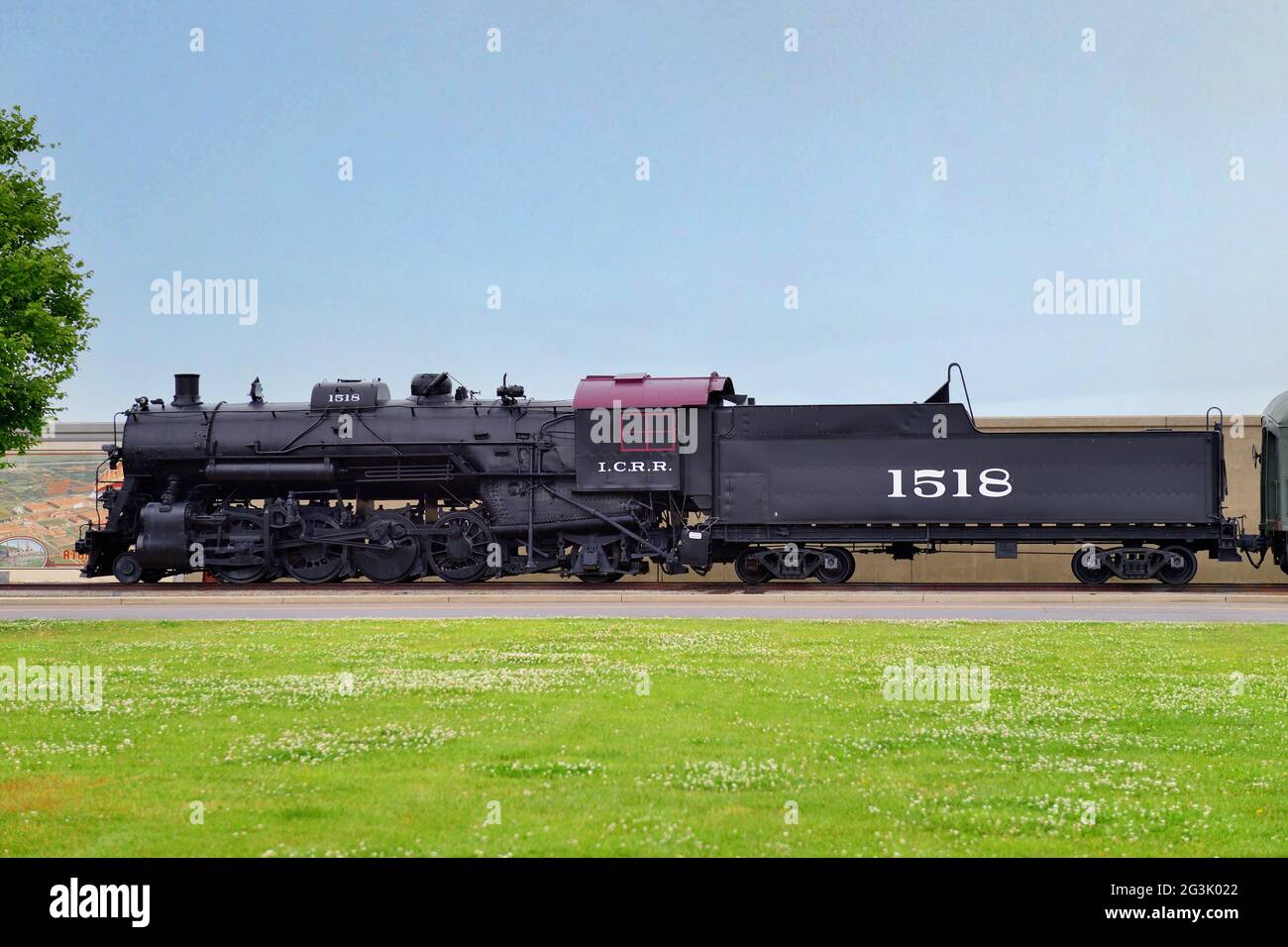 Paducah, Kentucky, USA. An Illinois Central steam locomotive, #1518, a 2-8-2, Mikado class, on display at the Paducah Railroad Museum. The locomotive Stock Photo