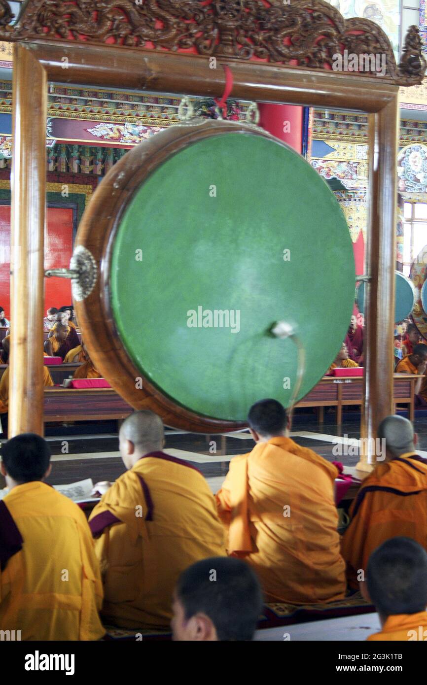 Buddhist prayer drum hires stock photography and images Alamy