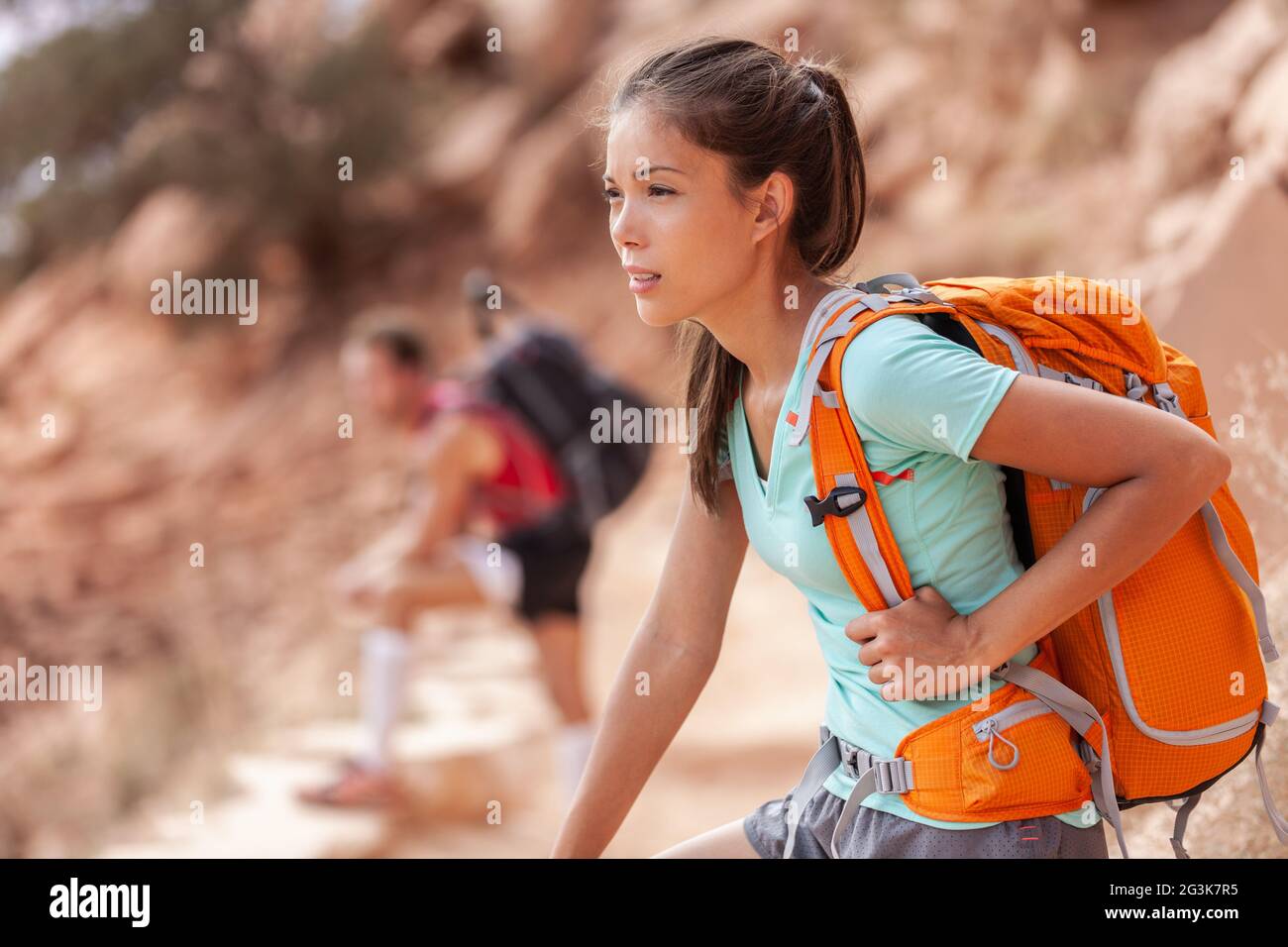 Woman too heavy backpack hi res stock photography and images Alamy