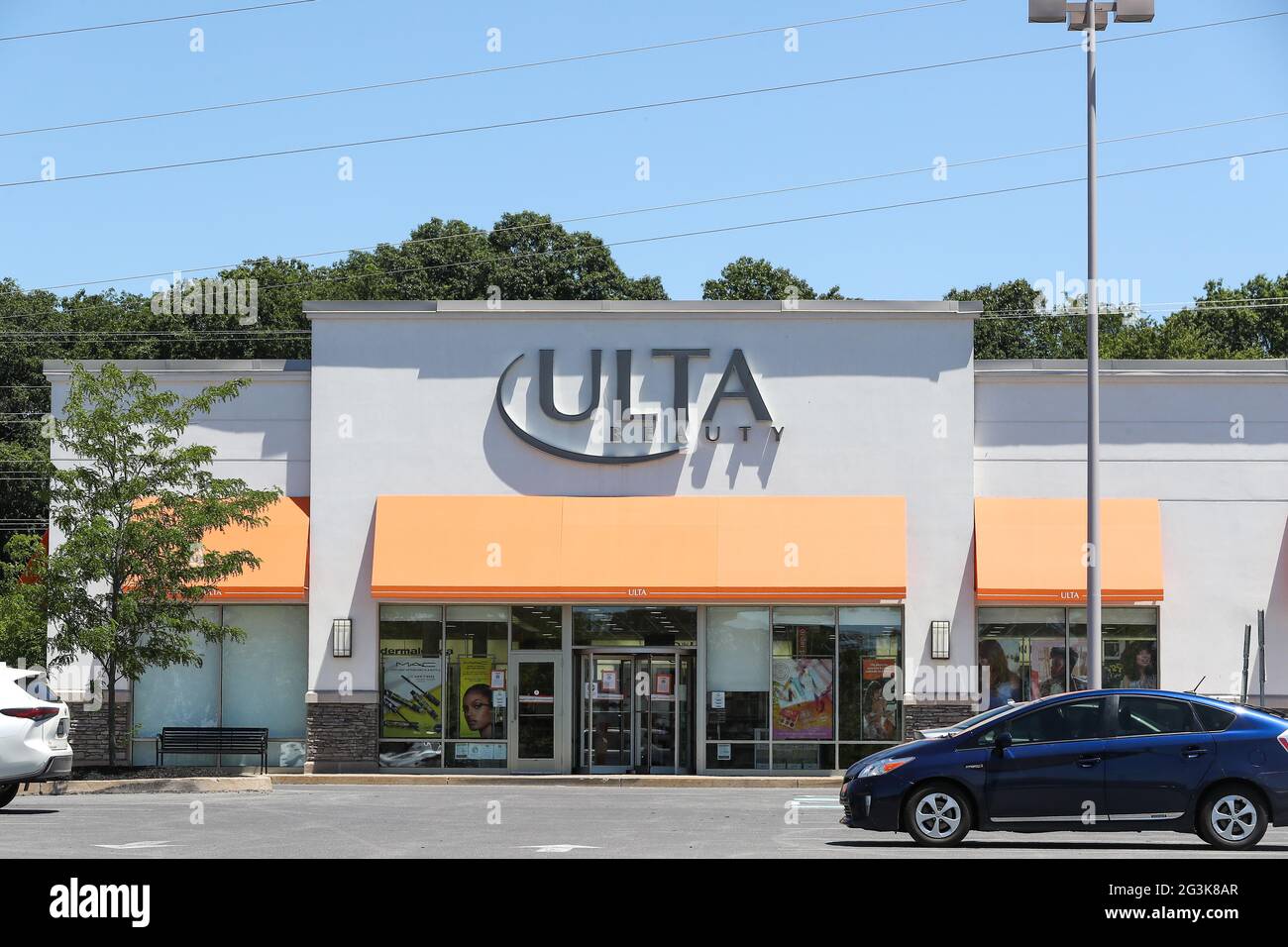 Selinsgrove, Pennsylvania, USA. 16th June, 2021. An Ulta Beauty store is seen at Monroe Marketplace in Pennsylvania. Credit: Paul Weaver/SOPA Images/ZUMA Wire/Alamy Live News Stock Photo