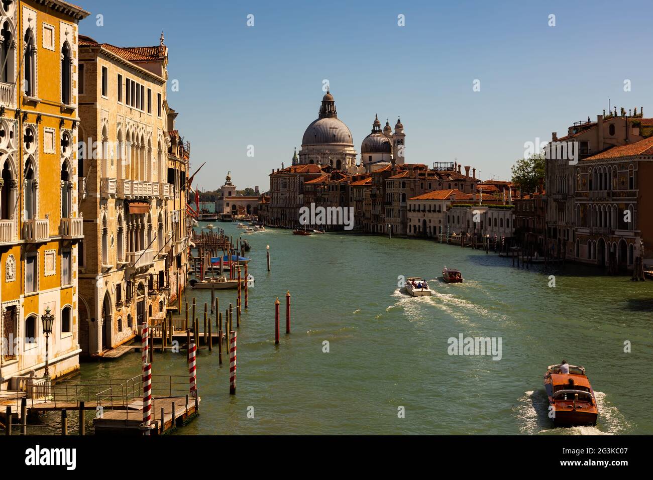 Townscape with grand canal hi-res stock photography and images - Alamy