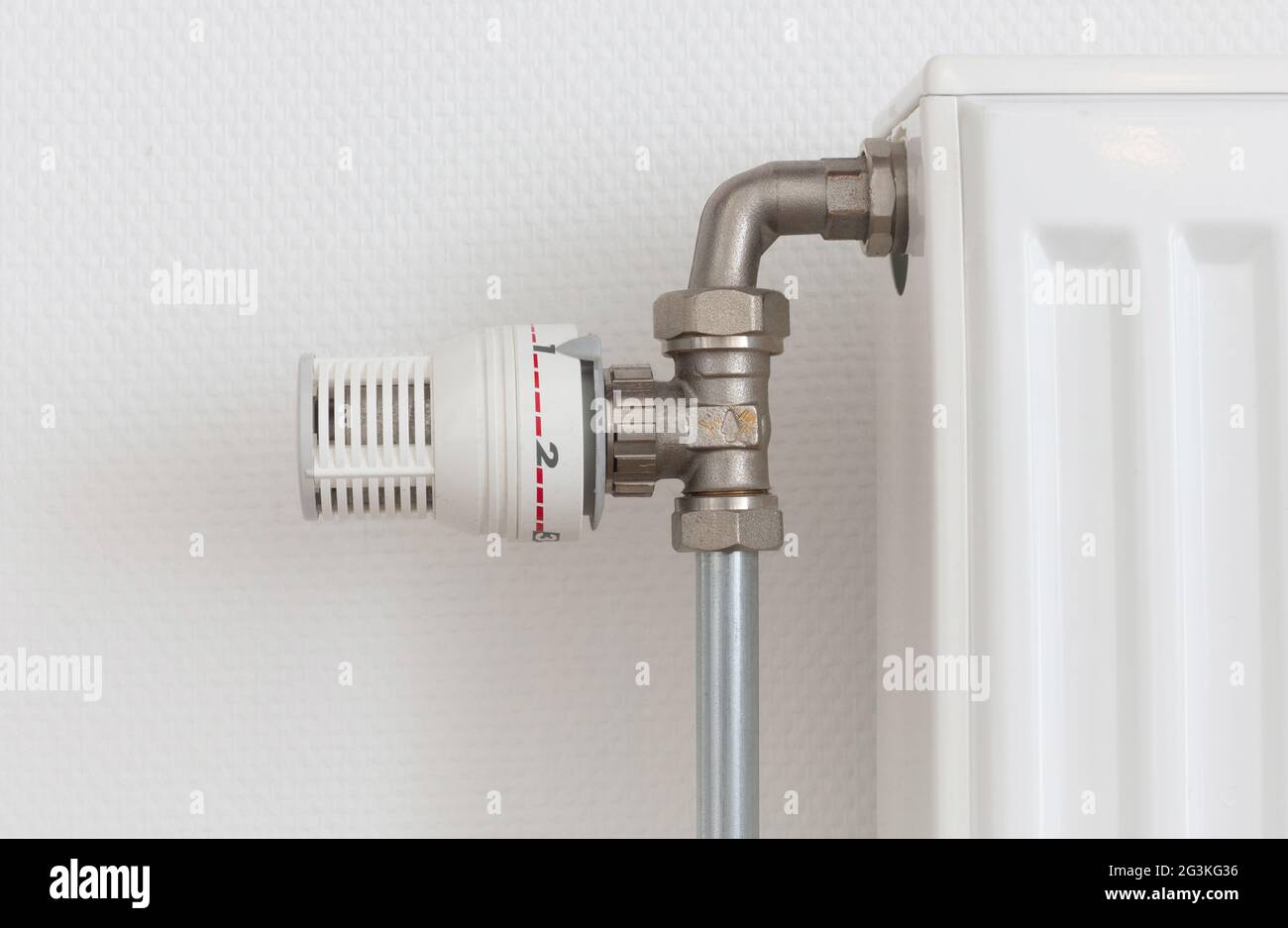 Temperature knob of heating radiator, used and dusty Stock Photo - Alamy