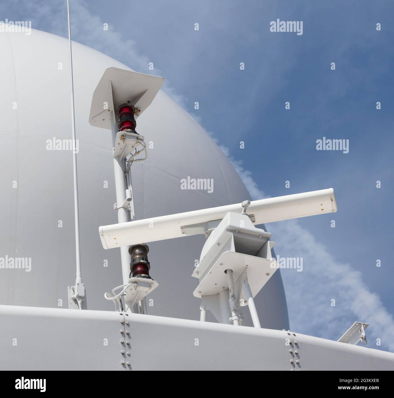 Radar antenna on a military ship Stock Photo - Alamy
