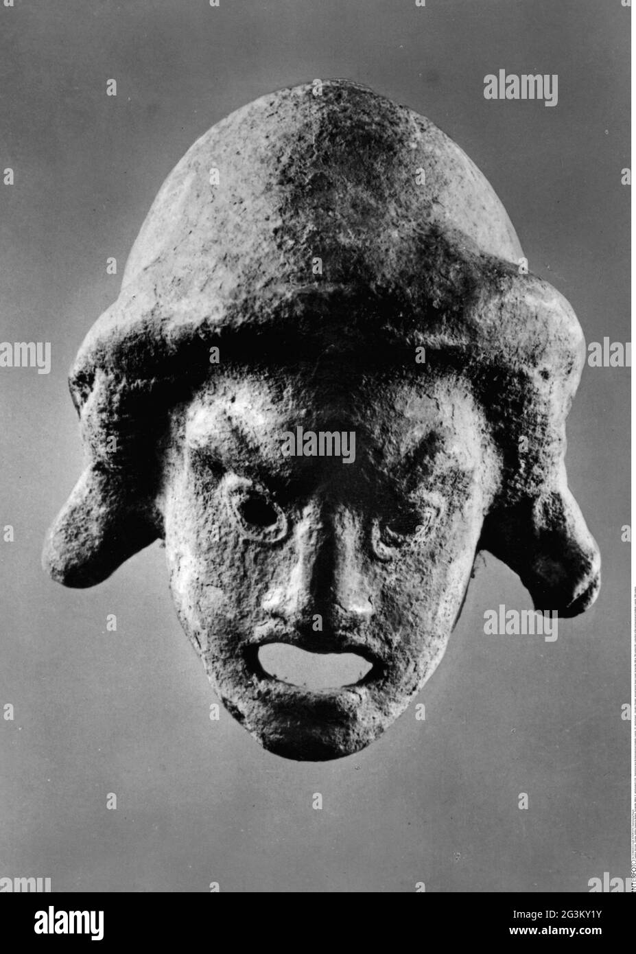 theatre / theater, ancient world, tragic mask, terracotta, Attica, 5th century BC, ADDITIONAL-RIGHTS-CLEARANCE-INFO-NOT-AVAILABLE Stock Photo