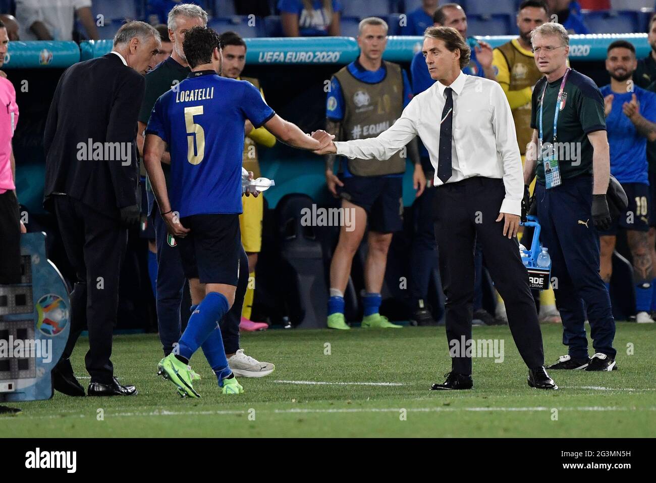 Roberto Locatelli High Resolution Stock Photography And Images Alamy
