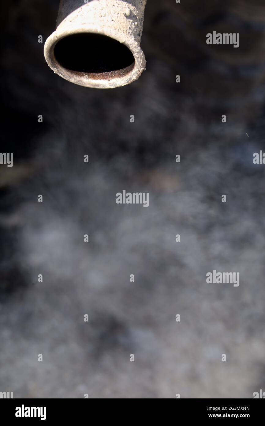 Catalytic converter hires stock photography and images Alamy