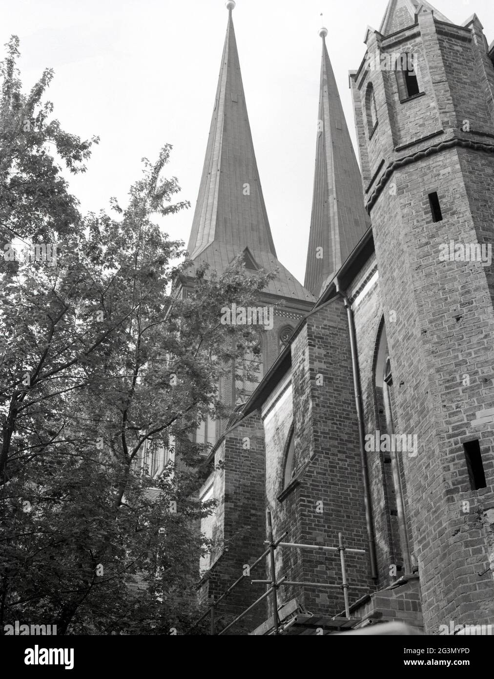 '01.07.1985, Berlin, , German Democratic Republic - Nikolai church. 00S850701D508CAROEX.JPG [MODEL RELEASE: NO, PROPERTY RELEASE: NO (c) caro images / Stock Photo