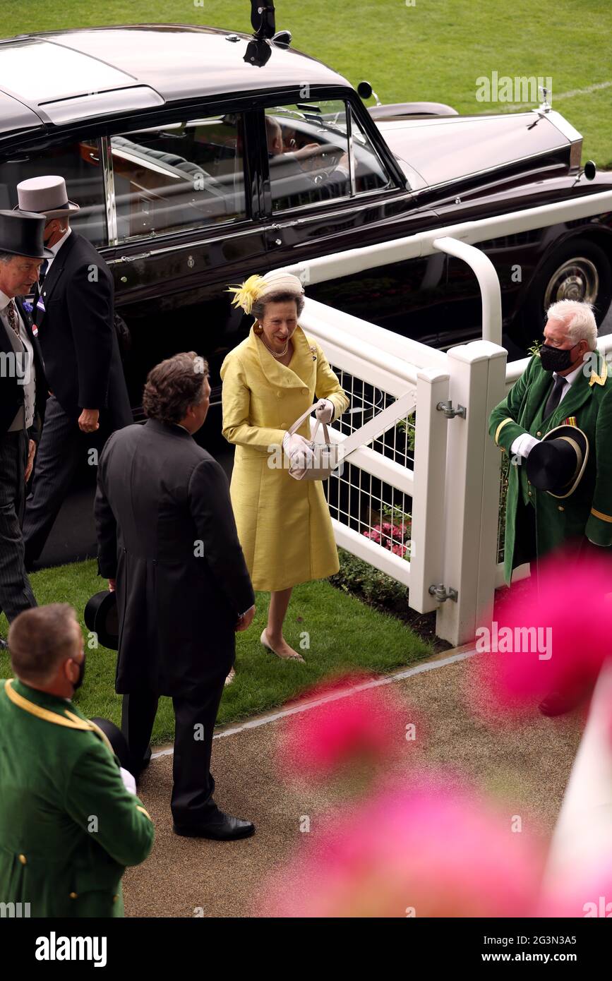 Royal ascot 2021 hi-res stock photography and images - Alamy