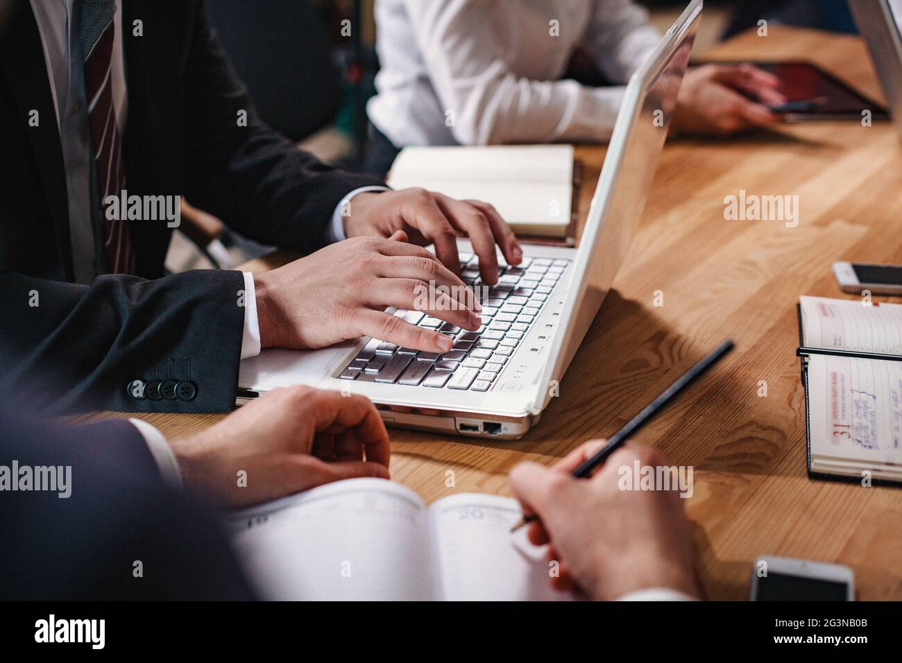 Hands unrecognizable man typing hi-res stock photography and images - Alamy