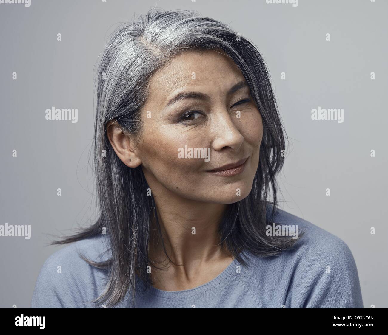 Mature asian women hi res stock photography and images Alamy