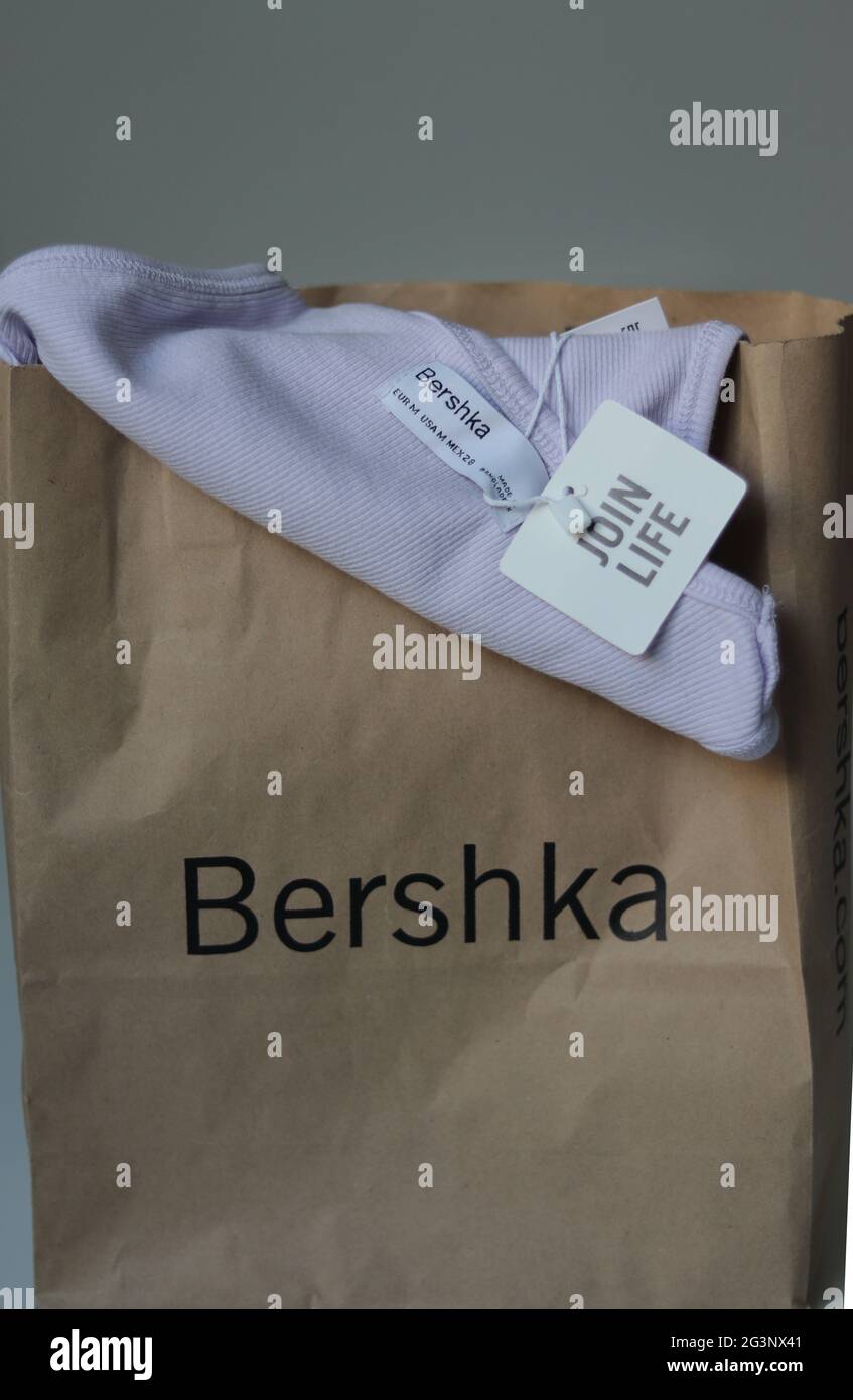 BERLIN, GERMANY - Jun 15, 2021: shirt in a paper bag from Bershka, fashion  Stock Photo - Alamy