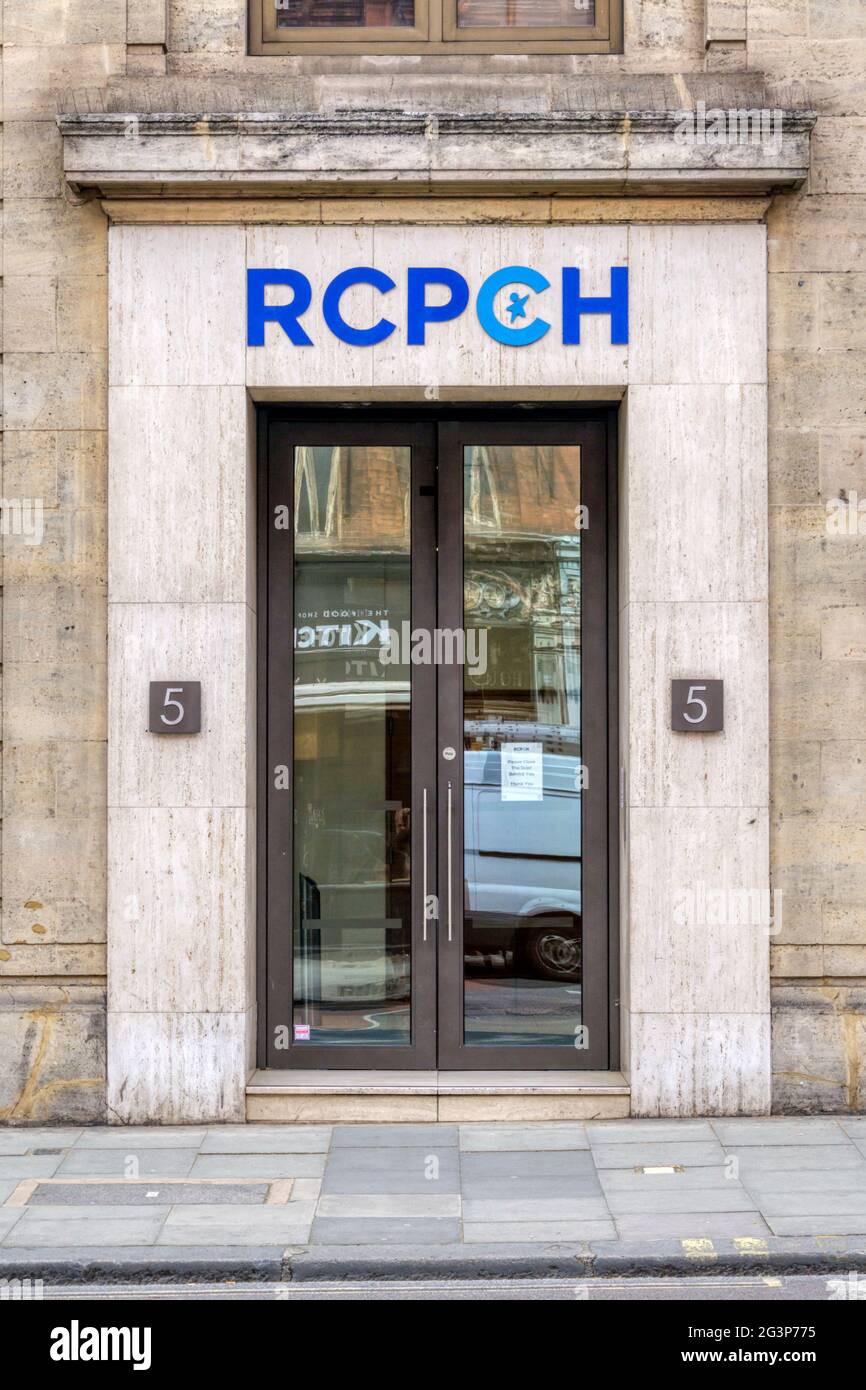Royal College of Paediatrics and Child Health in Theobalds Road, London. Stock Photo