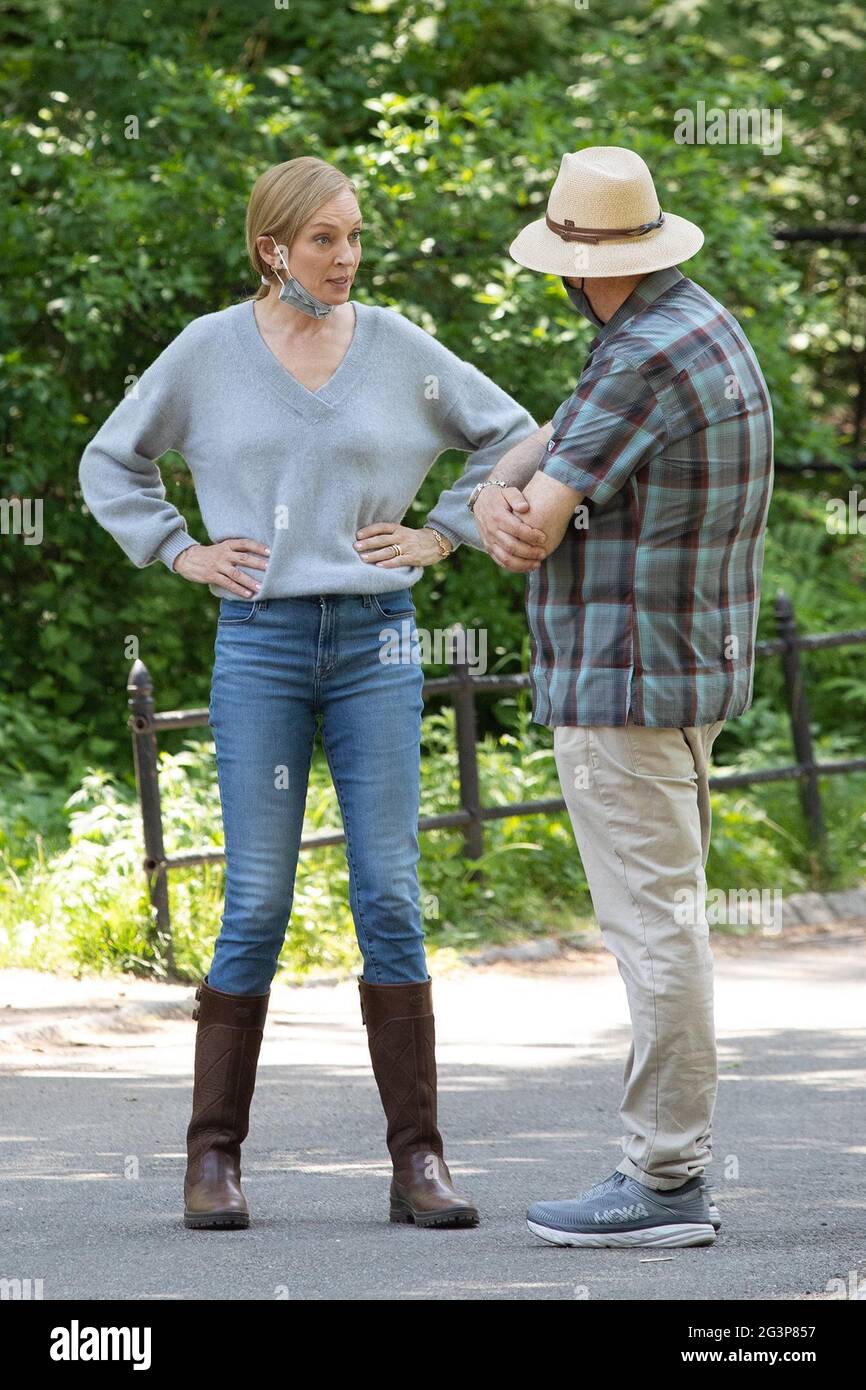 New York - NY - 20210518 - Uma Thurman On Set with 'Suspicion' in