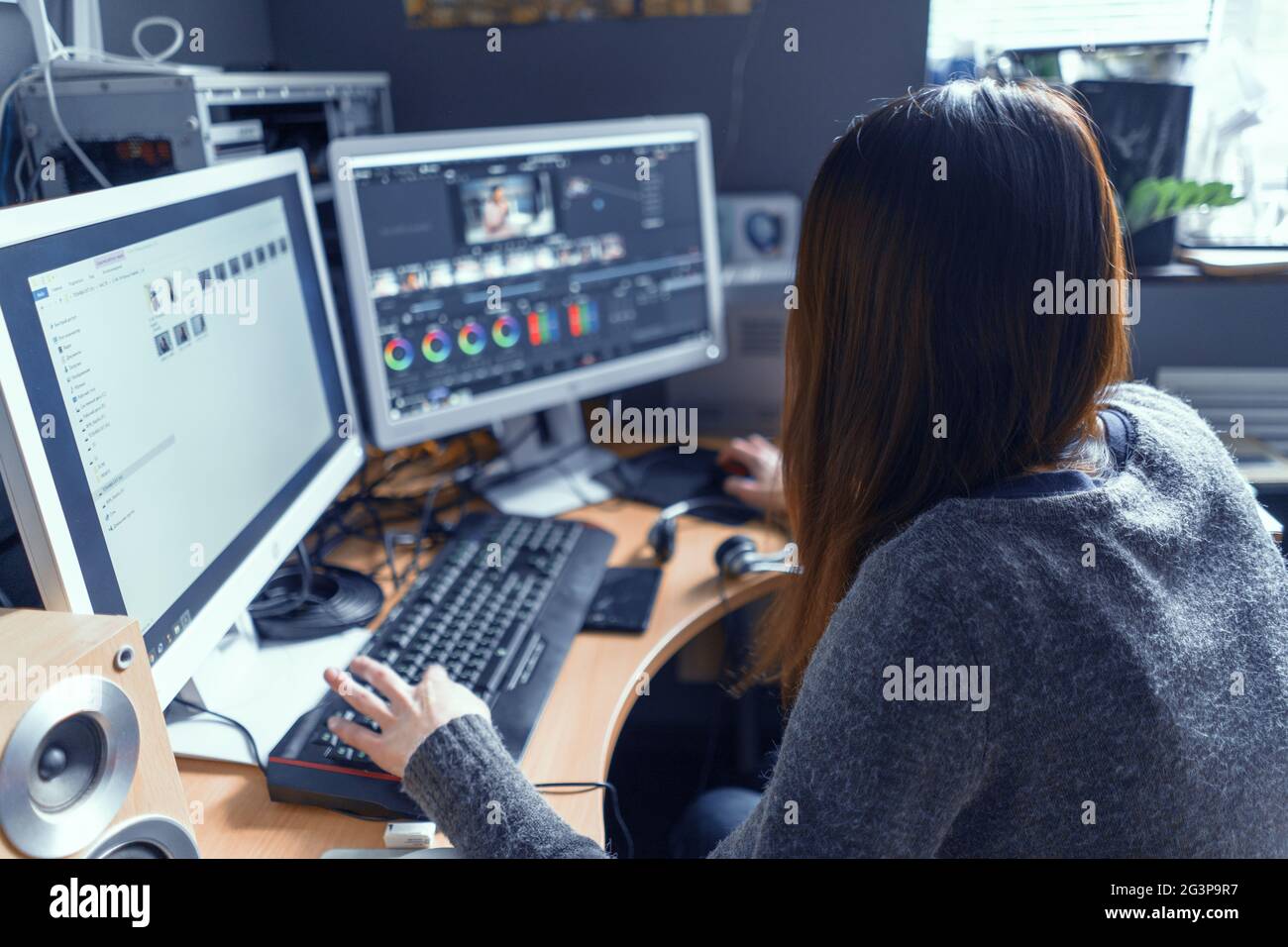 Computer processing hi-res stock photography and images - Alamy