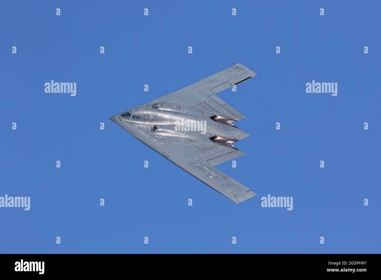 B2 Stealth bomber Stock Photo Alamy