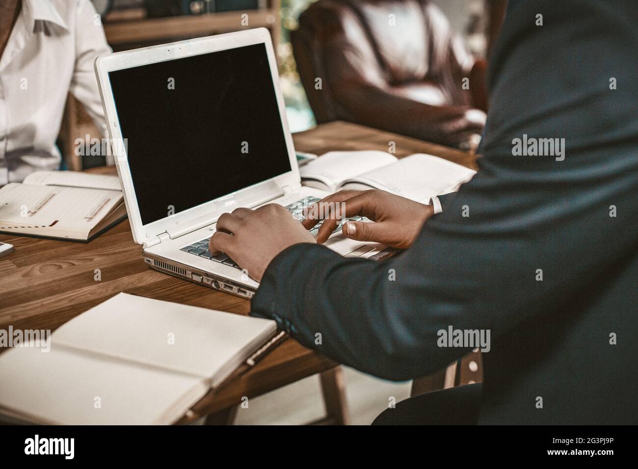 Close up on caucasian male hi res stock photography and images Alamy