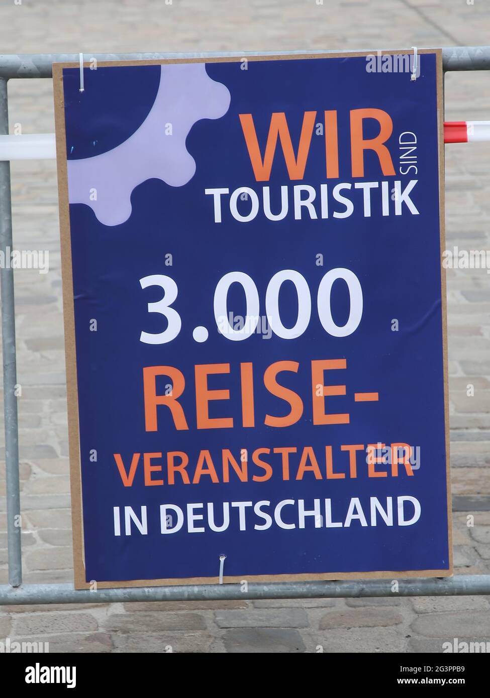 Vigil - we show face! Save the travel agencies - save the tourism on Magdeburg Cathedral Square Stock Photo