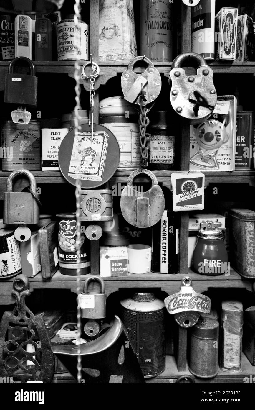 Antique locks and keys with other collectables in Antique Store in Chester, New Jersey, USA Stock Photo