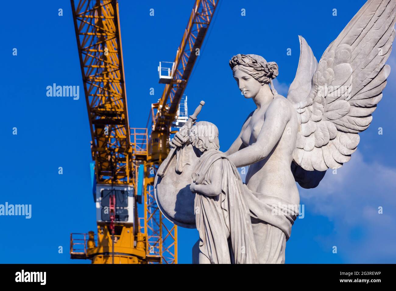 Berlin Mitte monument preservation - cranes - castle bridge - redevelopment, craftsmanship, Stock Photo