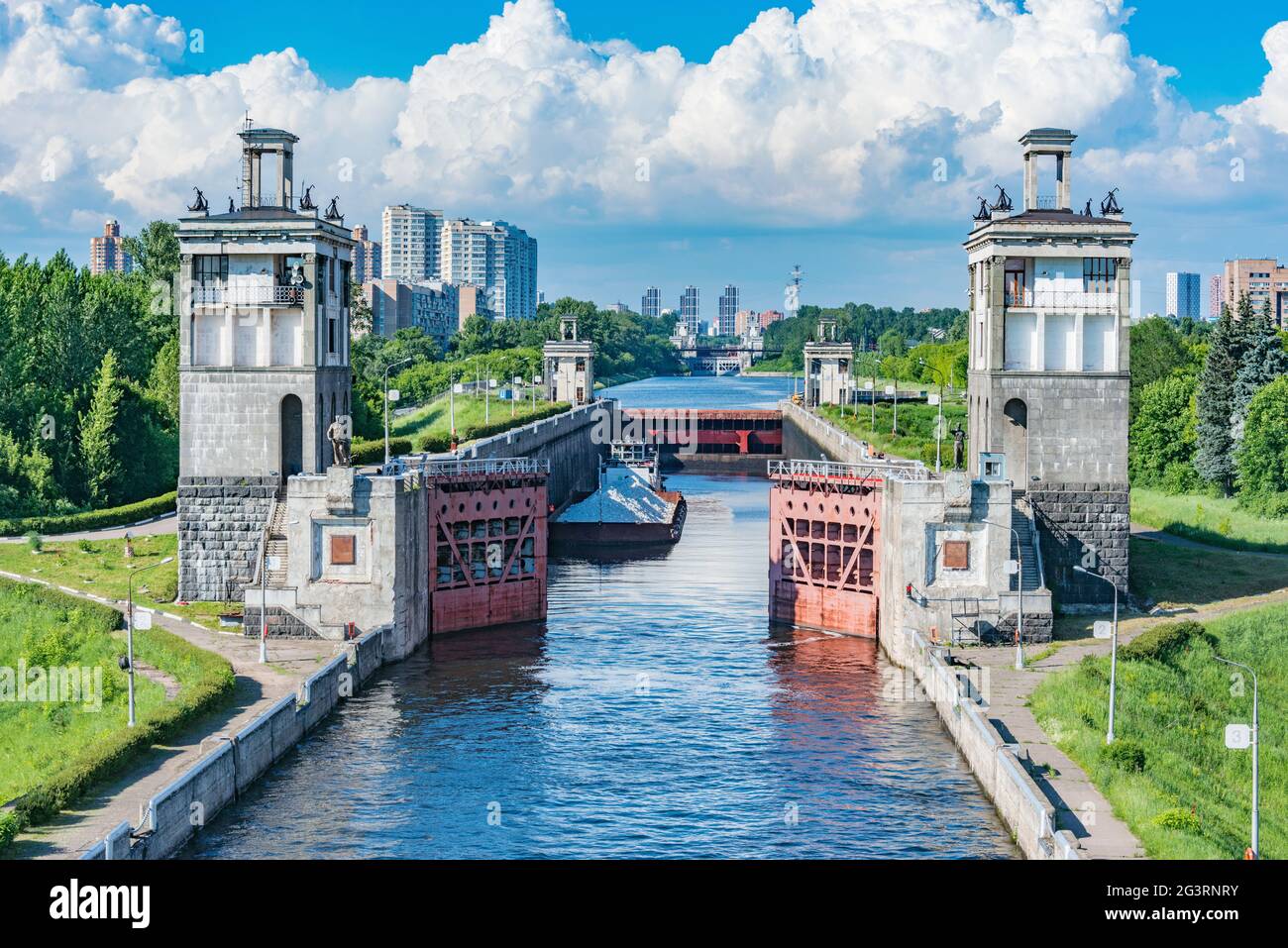 шлюз 1 канала имени москвы