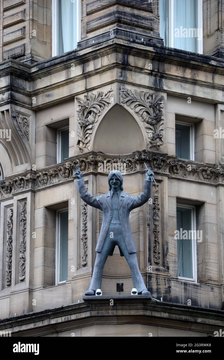 Statue of Ringo on the Hard Days Night Beatles themed hotel Stock Photo