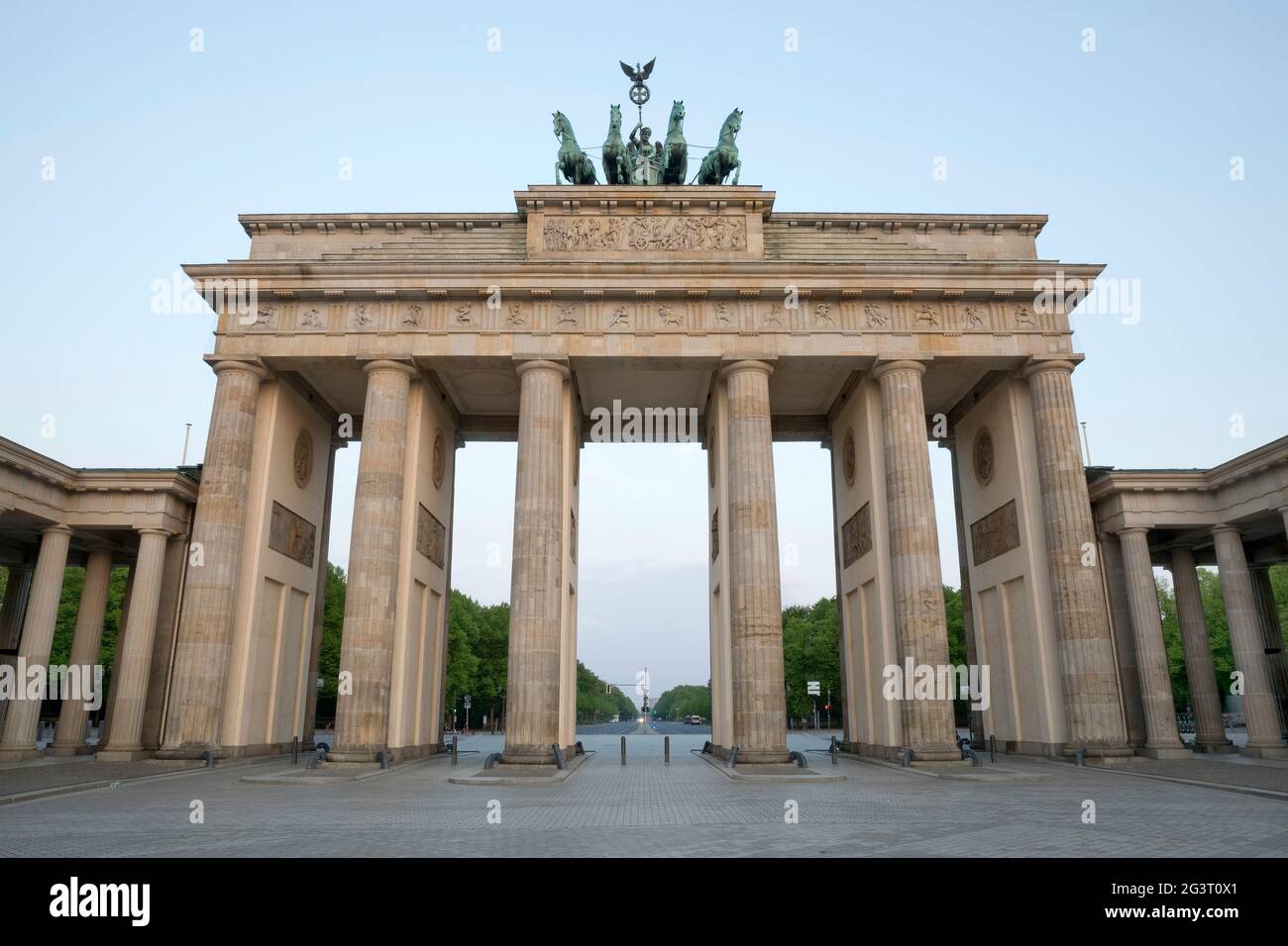 Brandenburger Tor early in the morning, Germany, Berlin Stock Photo