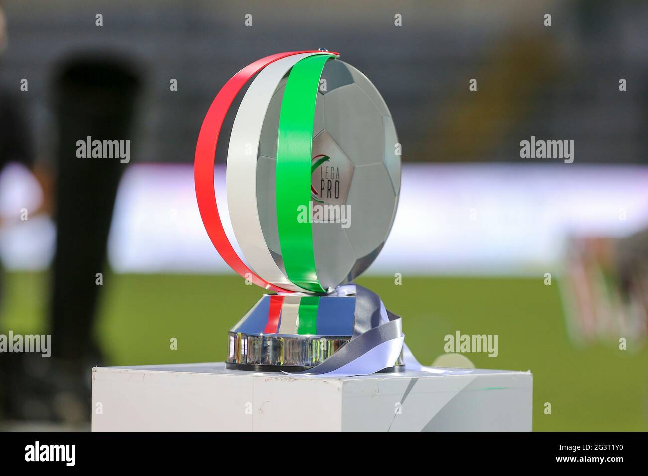 Alessandria, Italy. 17th June, 2021. The Lega Pro trophy after the Lega Pro  Playoff final match between US Alessandria and Padova Calcio at Giuseppe  Moccagatta stadium. Credit: Massimiliano Ferraro/Medialys Images/Alamy Live  News