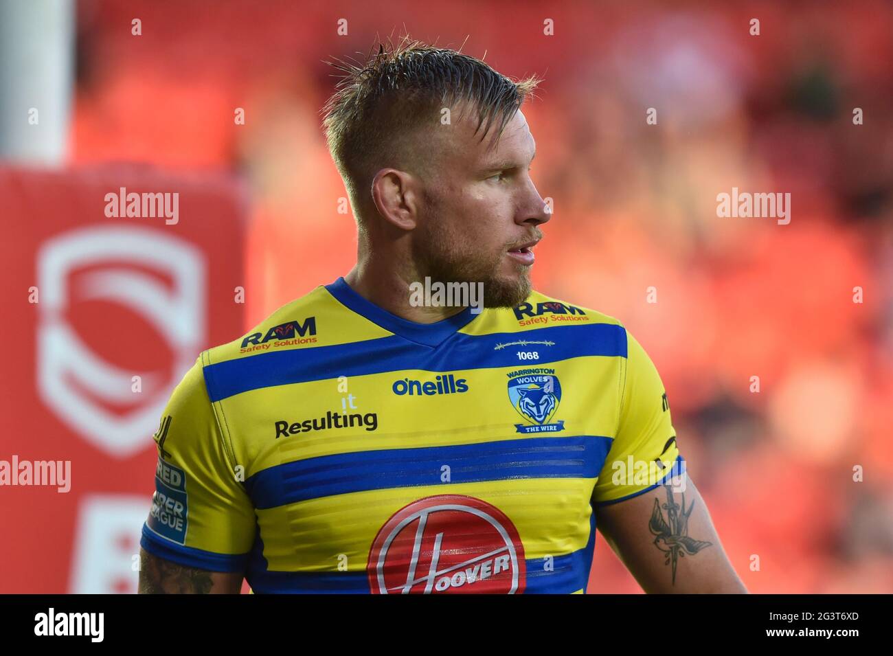 St Helens Uk 17th June 21 Mike Cooper 10 Of Warrington Wolves During The Game In St Helens United Kingdom On 6 17 21 Photo By Richard Long Rl Photography News Images Sipa Usa Credit Sipa