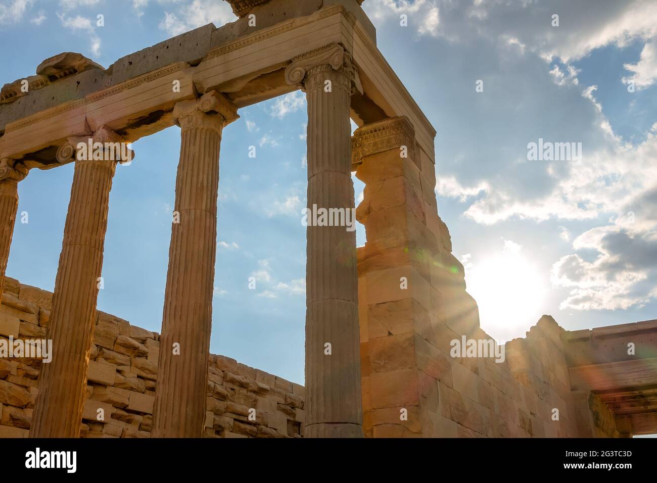 Ruins of an Ancient Greek Temple Stock Photo - Alamy