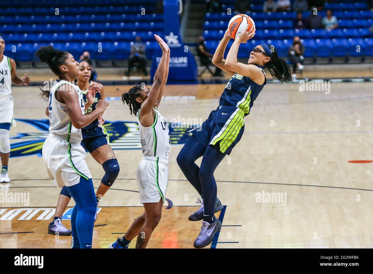 Arlington, Texas, USA. 17th June, 2021. Dallas Wings guard Allisha Gray ...