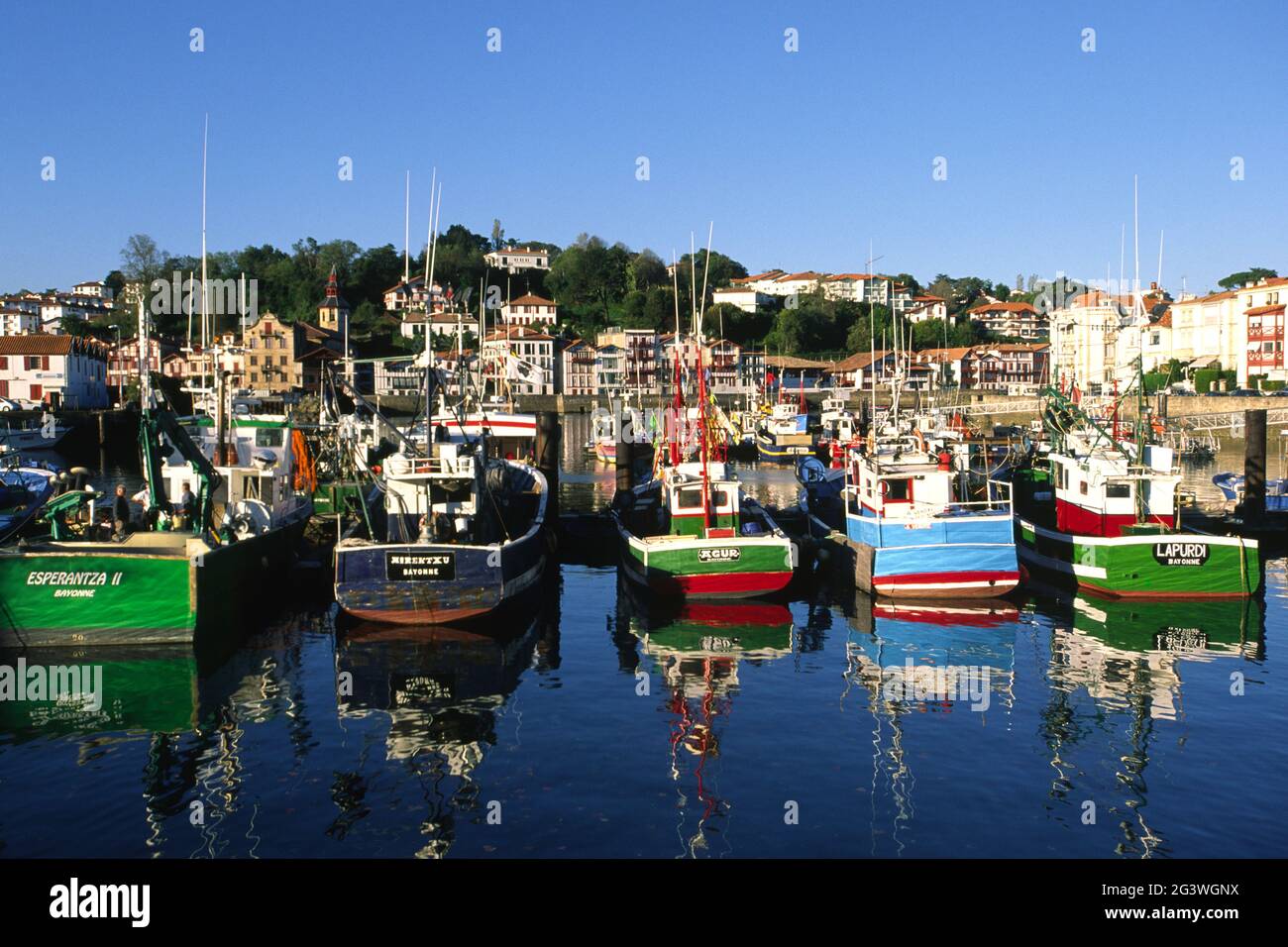 Page 3 Tunas High Resolution Stock Photography And Images Alamy