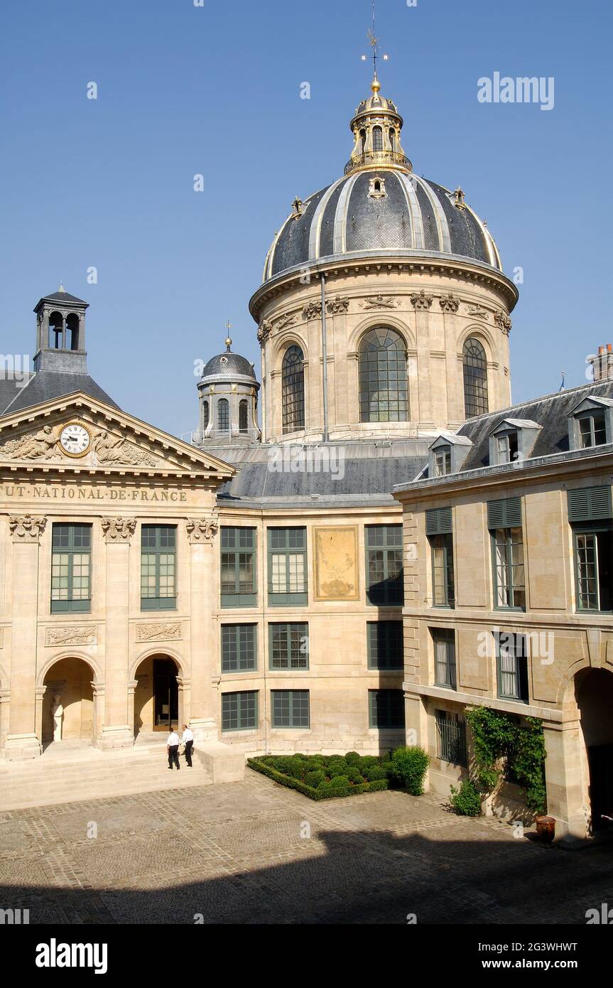 France. Paris (75) 6th arr. The Institut de France, headquarters of the French Academy Stock Photo